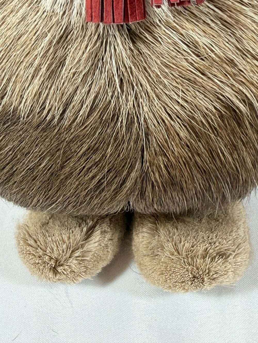 Vintage Inuit Native Arctic Doll, Handmade, Fur & Glass Beads, MINT condition - Picture 4 of 13